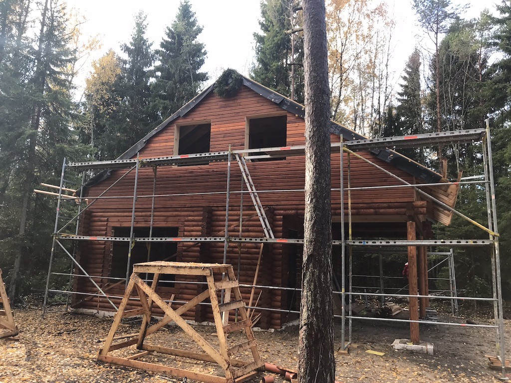 Uus saunaga metsamaja