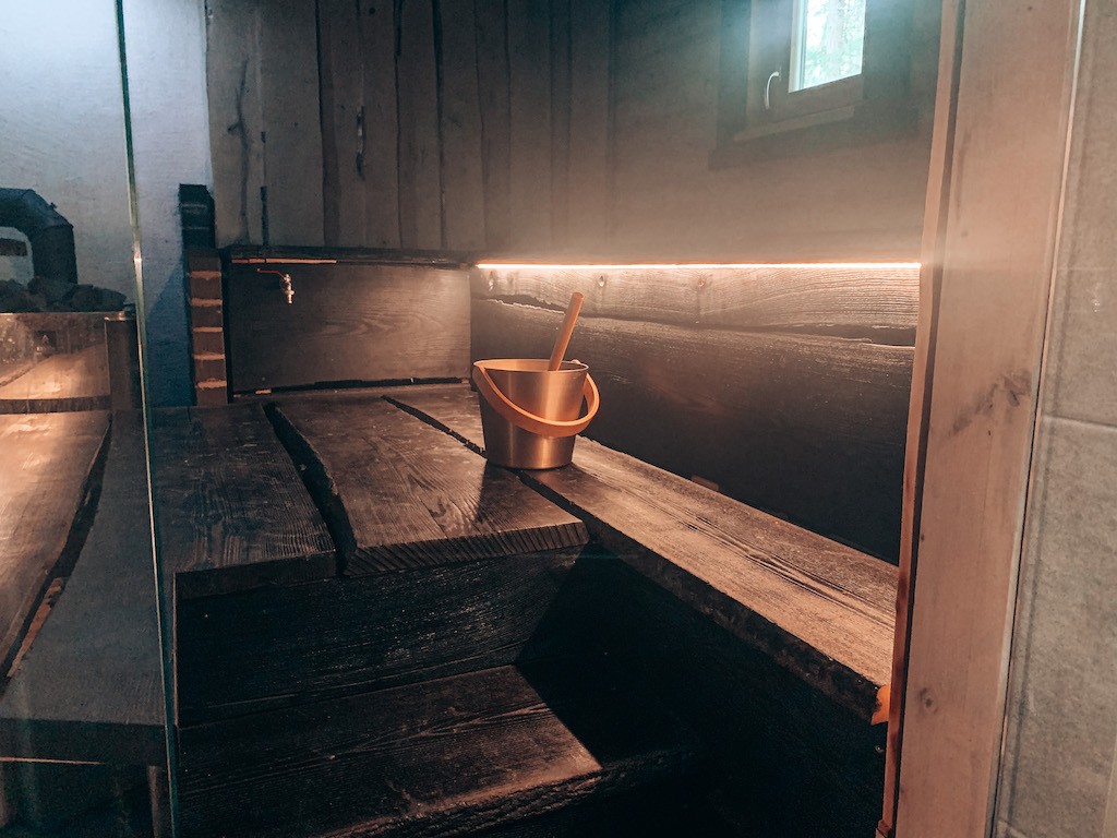spithami-seltskonna-puhkemaja-saunaga-metsamaja-01